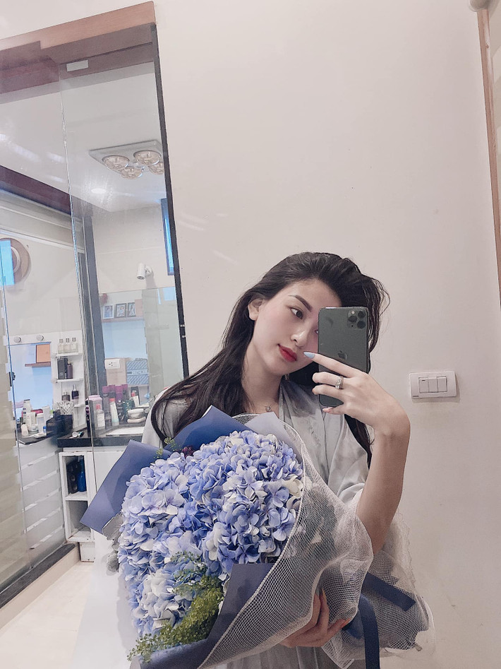 Bên cạnh những bình luận "đá xoáy" thì vẫn có nhiều người đồng cảm với Thư Vũ vì chuyện bị nhầm tưởng tai hại.