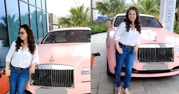 Khoảnh khắc để mặt mộc gần đây nhất chính là hình ảnh bà đơn giản nhẹ nhàng khoe sắc vóc tuổi 50 trong một clip khoe xe tiền tỷ màu hồng độc nhất.