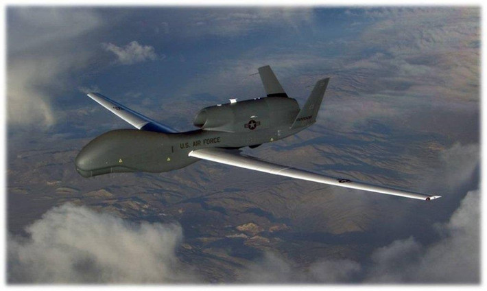 Việc triển khai UAV RQ-4A Global Hawk gần đây tới Biển Đen diễn ra sau các cuộc tấn công thành công của Ukraine nhằm vào các hệ thống phòng không của Nga. Ví dụ, vào ngày 22/5, tên lửa đạn đạo ATACMS do Mỹ cung cấp với đầu đạn chùm được cho là đã phá hủy một số phương tiện phóng từ hệ thống S-400 gần Klenivka ở khu vực Donetsk. Tình báo phương Tây có thể đã giúp xác định chính xác vị trí của những mục tiêu này.