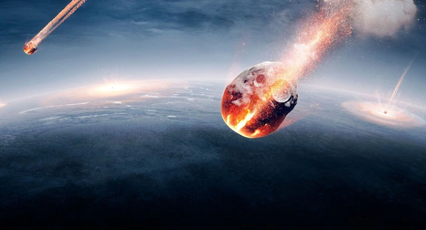 Thiên thạch trong tiếng anh là meteoroid, còn được gọi là "đá trời" tức đá từ trên trời rơi xuống, nó là một dạng vật chất ngoài trái đất. Khi ở trong vũ trụ còn được gọi là "vẫn thạch", sau khi di chuyển trong không gian va phải bầu khí quyển và rơi xuống trái đất thì được gọi là thiên thạch.