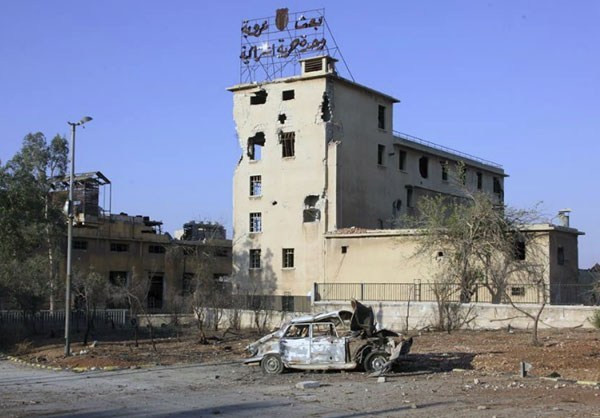  Quân đội Syria và lực lượng liên quân đã đánh bật nhóm Jeish al-Fatah (Quân đội chinh phục) ở một số vị trí ở vùng ngoại ô phía bắc Aleppo, qua đó giành lại một số khu vực chiến lược gần quảng trường al-Jandoul. Ảnh: Một khu vực dân cư ở ngoại ô phía bắc thành phố Aleppo mới được giải phóng.