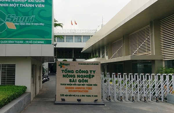 Tổng Công ty Nông nghiệp Sài Gòn (SAGRI) là doanh nghiệp 100% vốn nhà nước, thuộc UBND TP HCM. Sagri được UBND TP thành lập năm 1996 trên cơ sở sáp nhập các đơn vị hoạt động trong lĩnh vực nông, lâm, thủy hải sản của TP và chính thức đi vào hoạt động tháng 7-1997 gồm 24 đơn vị. Những năm gần đây, doanh thu toàn hệ thống SAGRI hơn 3.000 tỷ đồng/năm.