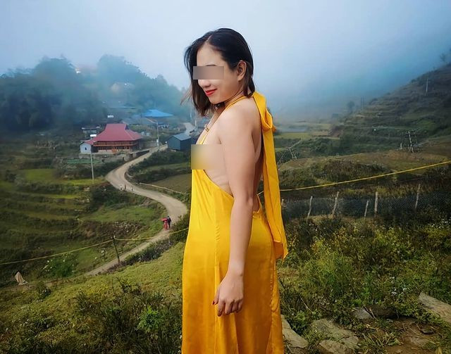Nhiều người cho rằng họ vô cùng "nóng mắt" khi chứng kiến phong cách ăn mặc hở hang của cô.