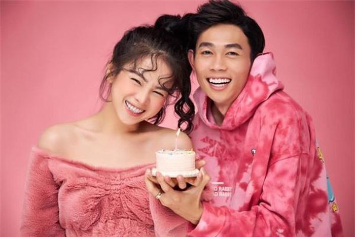 Chưa rõ rằng Hồng Thanh và Mie có gặp trục trặc trong mối quan hệ hay không nhưng sự việc đang gây xôn xao trên mạng xã hội. Ảnh: FBNV