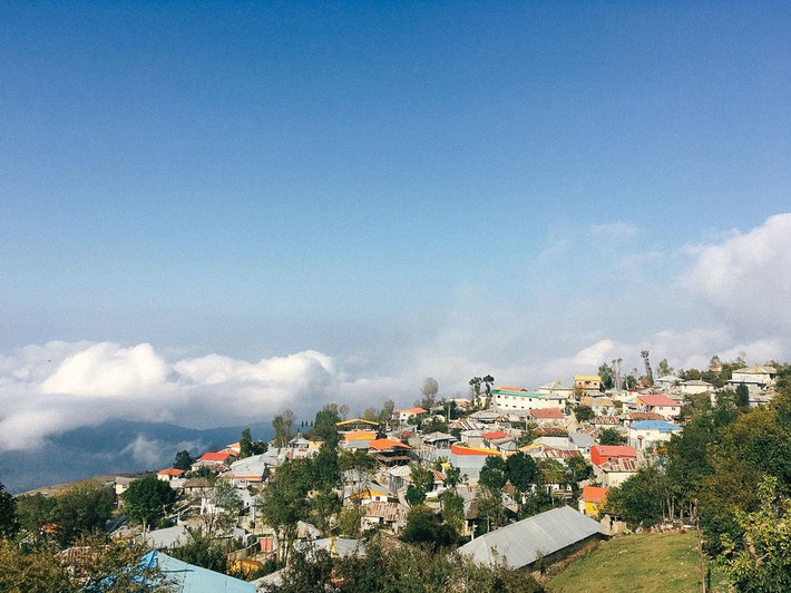 Một góc thành phố hiện đại với các ngôi nhà khang trang ở Iran.