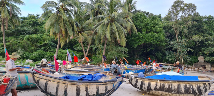 Làng chài cổ nổi tiếng với những giá trị văn hóa lịch sử lâu đời và nghề làm mắm truyền thống nức tiếng xa gần.