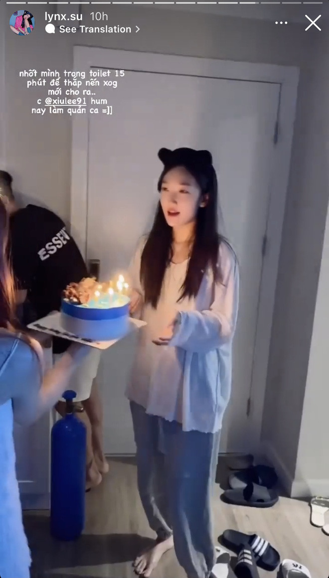 Sau khi đăng tải, khoảnh khắc mừng sinh nhật của nàng hot girl bất ngờ nhận về nhiều tranh cãi, mà phần lớn là cô bị netizen chỉ trích vì bất chấp Chỉ thị 16 vẫn tụ tập quá số lượng người quy định.