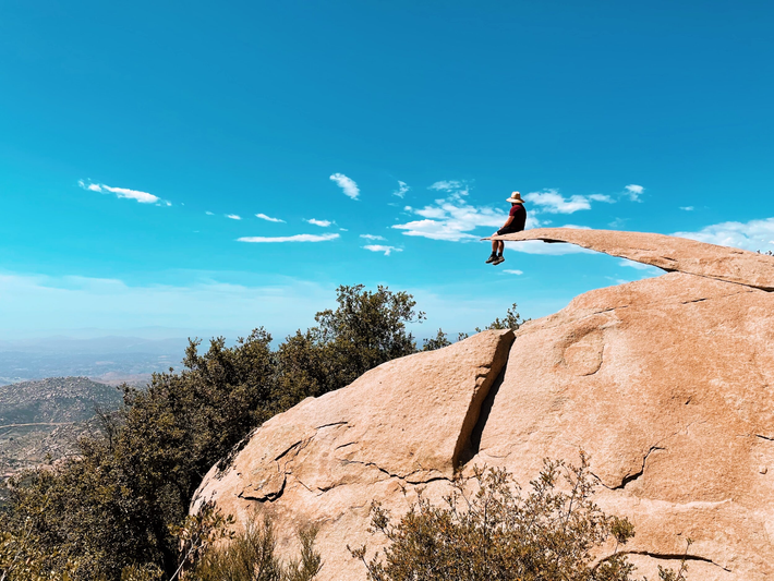 ảng đá Potato Chip Rock cũng nổi tiếng vì là nơi có tỷ lệ cầu hôn thành công 100%.