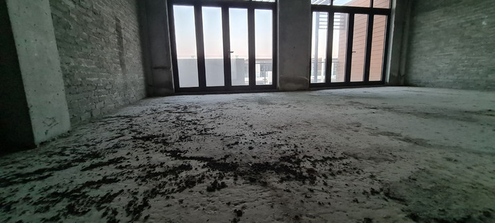 Một môi giới bất động sản tại đây cho biết, mặc dù giá cho thuê đã giảm nhiều so với trước vẫn không có giao dịch.