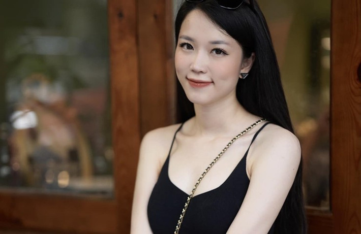Sau hơn 1 năm lên sóng dẫn Chuyển động 24h, Hải Yến ngày càng khẳng định năng lực. Ảnh: FBNV