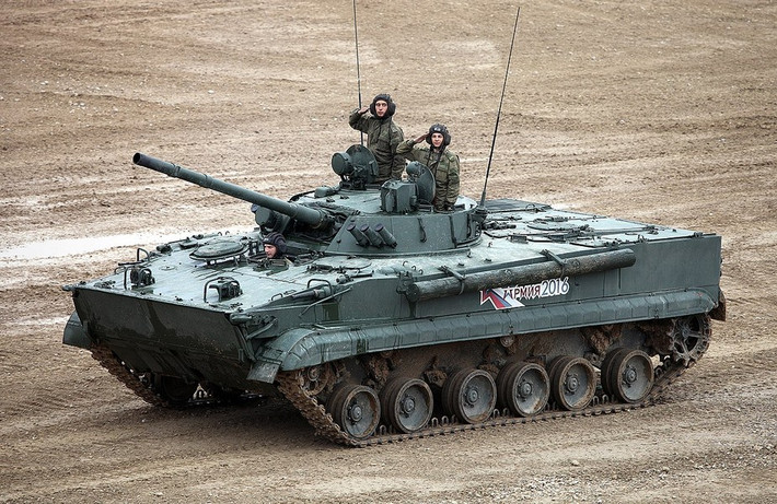 BMP-3 bắt đầu được phát triển cách đây hơn 40 năm với mật danh Fable. Mặc dù tuổi đã cao nhưng phương tiện chiến đấu này vẫn là một trong những loại thiết giáp tốt nhất trên thế giới.
