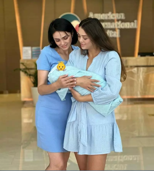 Bùi Tiến Dũng và Dianka chào đón con đầu lòng vào ngày 25/11. Theo Dũng "gôn" chia sẻ thì vợ phải mổ cấp cứu nên anh không thể ở bên cạnh.