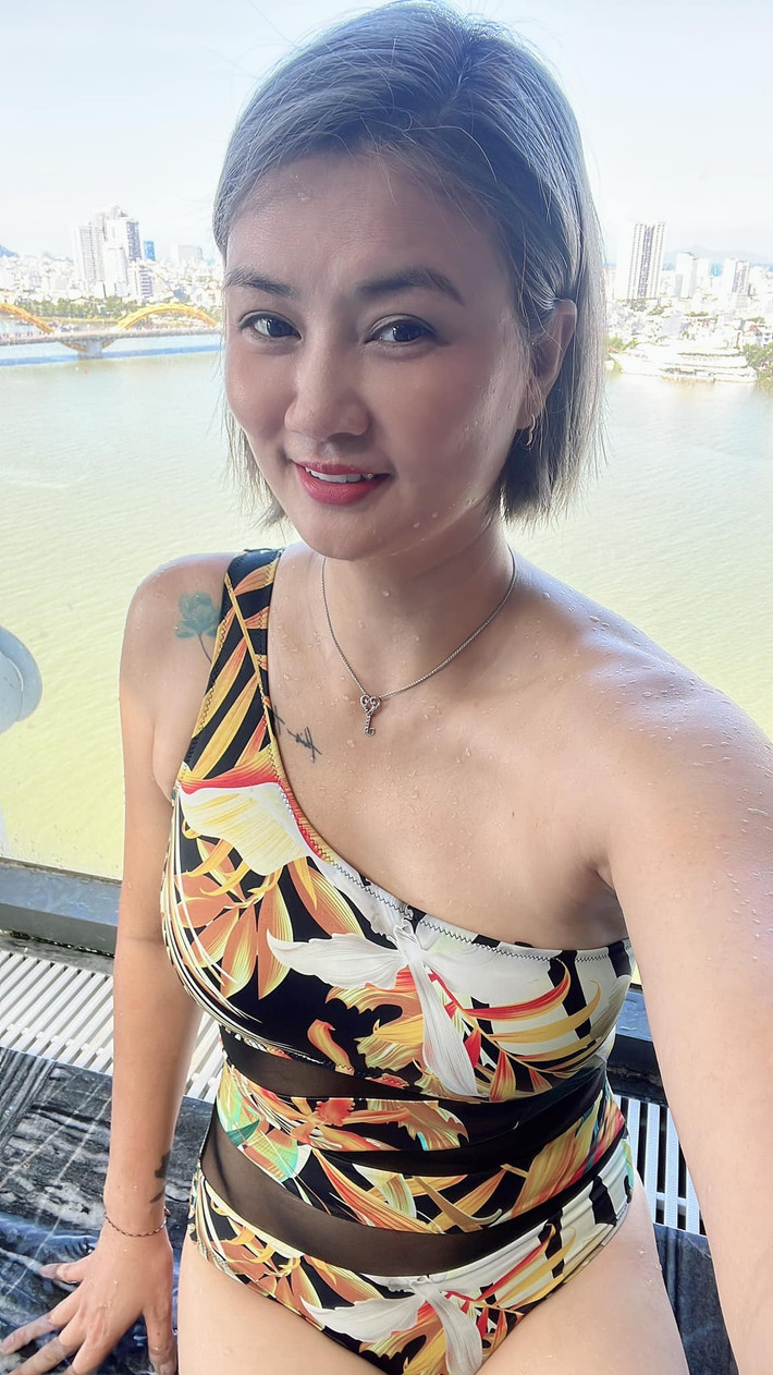 Ở độ tuổi 41, Phạm Thị Kim Huệ vẫn được nhắc đến như "huyền thoại sắc đẹp" của thế hệ bóng chuyền nữ Việt Nam.