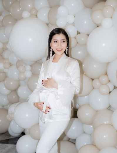 Chryseis Tan thường xuyên khoe cuộc sống sang chảnh trên mạng xã hội và cô có hơn 500 nghìn người hâm mộ trên Instagram. Ảnh: IGNV