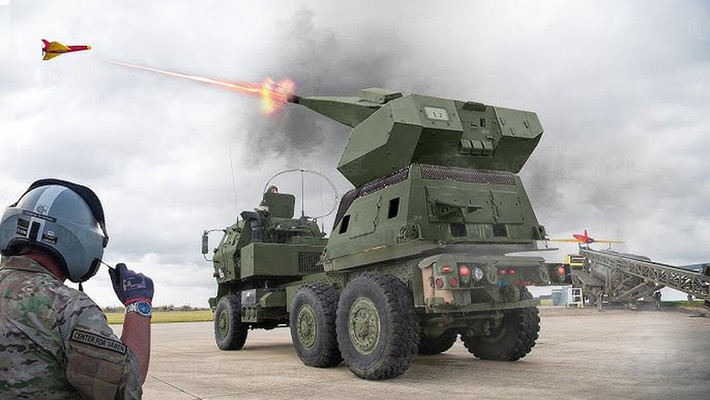 Tập đoàn Rheinmetall đã thông báo vào năm 2022 rằng họ sẽ sản xuất 2 khẩu đội Skynex cho một quốc gia châu Âu giấu tên, trong khi chính phủ Đức là nhà tài trợ cho việc chế tạo các hệ thống vũ khí nói trên.