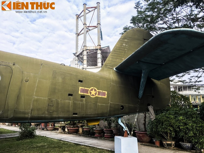 Điều đặc biệt là Không quân Việt Nam cũng đã từng được biên chế mẫu mẫu máy bay cánh bằng có khả năng độc đáo này. Theo đó những chiếc máy bay An-2 được quân đội ta đưa vào trang bị từ thời Kháng chiến chống Mỹ và vẫn còn hoạt động hạn chế cho tới thời điểm hiện tại.
