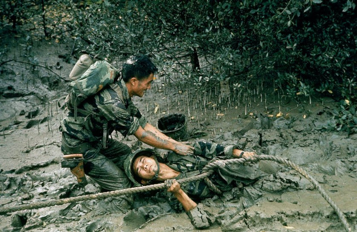 Số tiền chiến phí này đã biến Chiến tranh Việt Nam trở thành cuộc chiến đắt đỏ nhất Mỹ từng tham chiến kể từ Chiến tranh Thế giới thứ hai. Trong Chiến tranh Thế giới thứ hai, Mỹ đã chi chiến phí khoảng... 4 nghìn tỷ USD. Nguồn ảnh: Thenewyorktimes.
