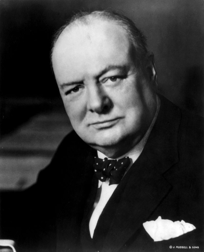 Là người lãnh đạo nước Anh trong Chiến tranh Thế giới thứ hai, Thủ tướng Winston Churchill đã nắm giữ chức vụ Thủ tướng Anh trong hai nhiệm kỳ, trong đó có nhiệm kỳ hai từ năm 1951 cho tới năm 1955.