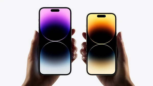 Apple cũng được cho là đang thử nghiệm một cách để di chuyển các thành phần của Camera TrueDepth xuống bên dưới màn hình bằng cách sử dụng một phần đục lỗ cho ống kính.