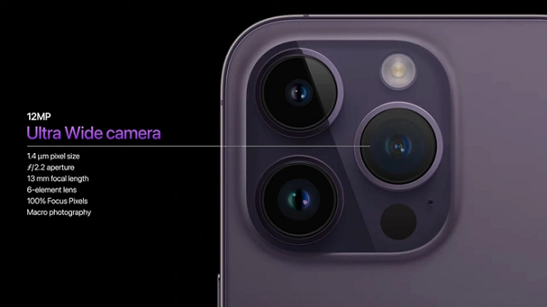 Đúng như tin đồn, iPhone 14 Pro và 14 Pro Max hỗ trợ chế độ màn hình luôn bật (always-on), cho phép người dùng xem giờ và các widget mà không cần bật màn hình.