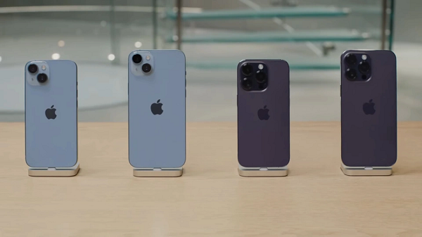 Lượng đơn đặt hàng 2 mẫu máy này còn ít hơn iPhone 13 mini, hay thậm chí cả iPhone SE (2022). Trong nửa đầu năm nay, Apple cũng từng cắt giảm đơn đặt hàng của cả iPhone SE (2022) và iPhone 13 mini, do nhu cầu thấp. Điều này cũng có thể xảy ra với iPhone 14 và iPhone 14 Plus.