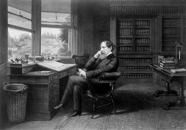 Tiểu thuyết gia nổi tiếng người Anh - Charles Dickens (1812 - 1870) là người không thể chịu được việc tóc tai rối bù, chính vì vậy ông luôn phải để một chiếc lược ngay gần và chải đầu hàng trăm lần mỗi ngày.