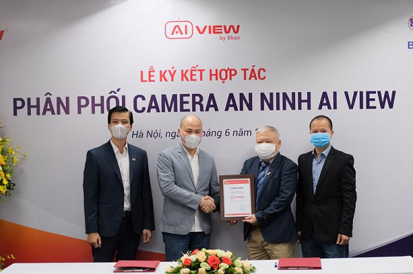 Camera AI View được Tập đoàn Bkav ra mắt giữa năm 2020 sẽ chính thức được Biển Bạc phân phối tại thị trường Việt Nam. Trước đó, sản phẩm này được đón nhận tại thị trường khó tính nhất thế giới là Mỹ.