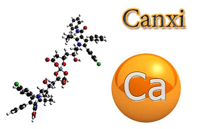 Ăn uống ít canxi: Canxi là một khoáng chất thiết yếu cho sức khỏe của xương, và các sản phẩm giàu canxi nên là một phần của chế độ ăn uống hàng ngày của bạn. Nếu bạn tiêu thụ quá ít canxi, cơ thể buộc phải lấy canxi được lưu trữ trong xương và nó có thể dẫn đến cột sống yếu đi.