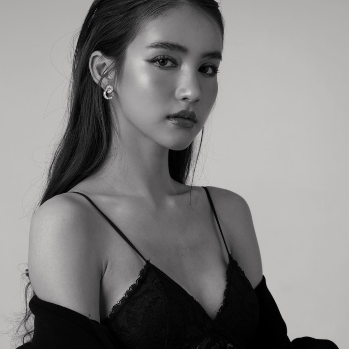 Hiện tại Yoshi đang sở hữu lượng người theo dõi đông đảo với 1,6 triệu trên Instagram và 1,1 triệu trên Facebook. Ảnh: FBNV