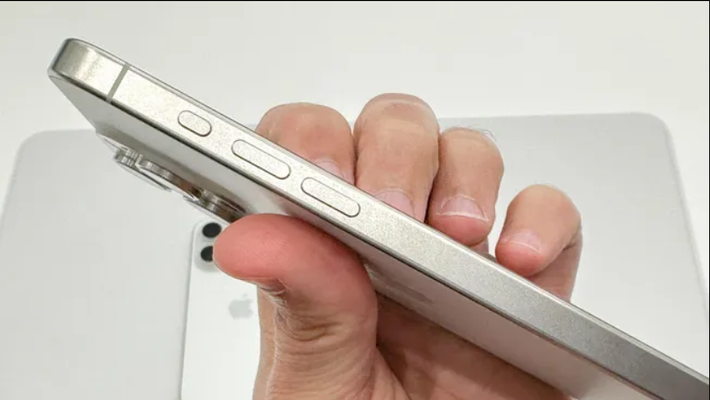 Một trong những đặc quyền nổi bật là nút Hành động, xuất hiện trên iPhone 15 Pro, sẽ trở thành tiêu biểu cho tất cả bốn mô hình iPhone 16.