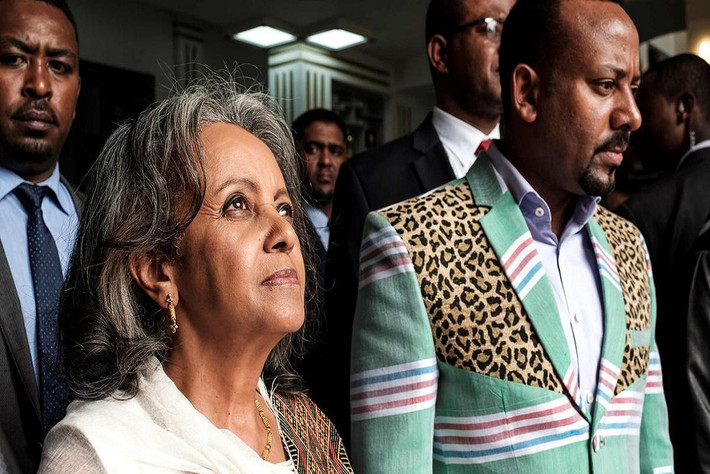 Theo CBS News cuộc bỏ phiếu trên diễn ra hôm 25/10 tại thủ đô Addis Ababa, Tân Tổng thống SahleWork Zewde đắc cử với sự ủng hộ tối đa từ các nghị sĩ quốc hội Ethiopia, thay thế cho người tiền nhiệm Mulatu Teshome vừa từ chức sau 5 năm cầm quyền. Ảnh: The National.