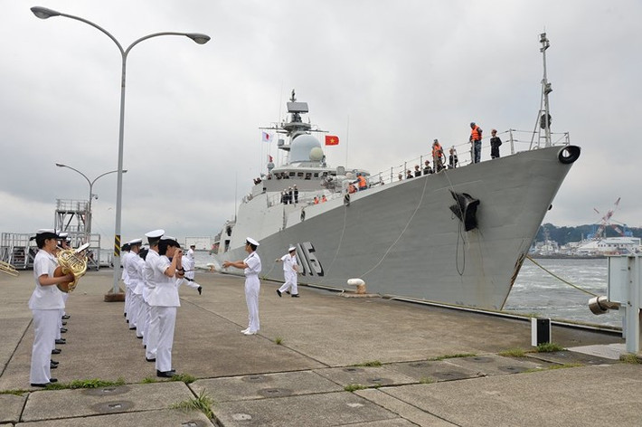 Trước đó, tàu Trần Hưng Đạo đã tới thăm quân cảng Yokosuka từ ngày 27-30/9.