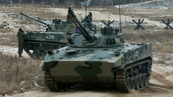 Mặc dù vậy, BMP-3 lại có tốc độ cao hơn và lớp giáp bảo vệ vượt trội BMD-4M, thực tế chiến trường cũng cho thấy số lượng BMP-3 bị phá hủy ít hơn nhiều so với BMD-4M.