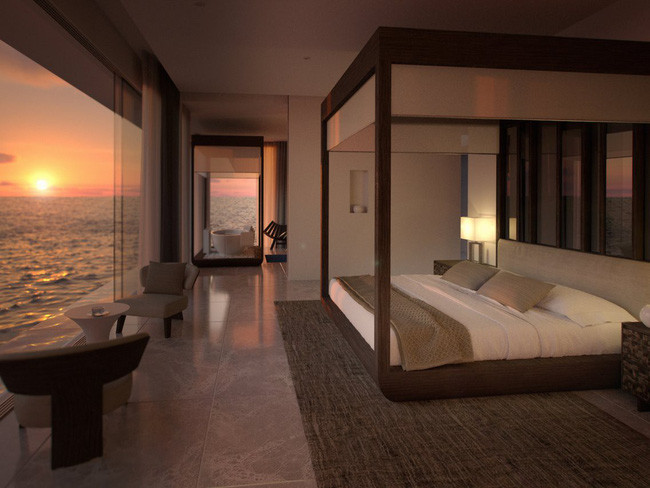 Villa Muraka có 2 tầng dành cho 9 người, với tầng trên được thiết kế tường kính nhìn ra biển. Tại đây có phòng tập và khu vực dành cho an ninh riêng.