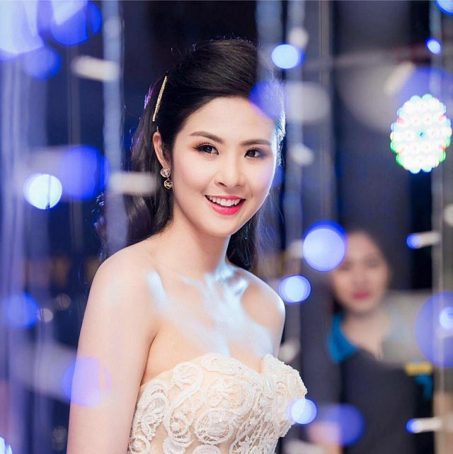 Ngọc Hân Ngọc Hân là hoa hậu bị đánh giá là kém sắc nhất lịch sử cuộc thi. Khác với Mai Phương Thúy, Ngọc Hân nhận không ít gạch đá vì bị cho rằng không xứng đáng với danh hiệu. Đây được coi là bản sao ngôi nhà của Mai Phương Thúy nhưng có sự khác biệt ở chỗ nội thất của căn hộ này do chủ nhân tự trang trí.