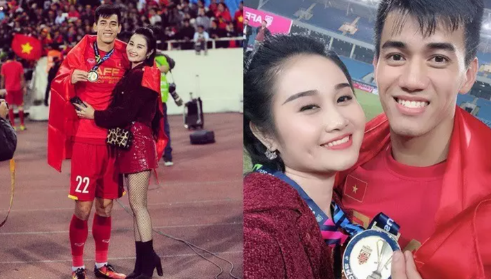 Cho tới thời điểm hiện tại, Ngọc Quyên vẫn là cô gái duy nhất được Tiến Linh công khai yêu đương nồng thắm trên mạng xã hội. Cô cũng được xem là mối tình đầu của chân sút quê Hải Dương.