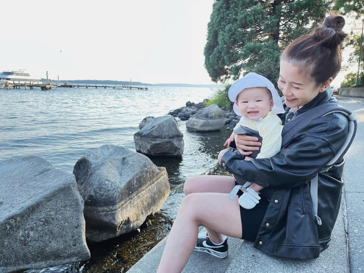 Gần 4 năm sau lùm xùm, An Nguy có 1 cô con gái và hiện có cuộc sống hạnh phúc, viên mãn. Ảnh: Tổng hợp