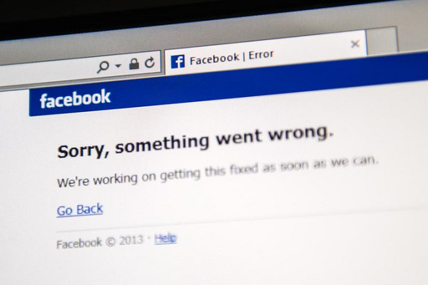 Bên cạnh Facebook, ngay cả Messenger, Instagram và WhatsApp đều trong tình trạng không thể sử dụng khiến người dùng vô cùng hoang mang.