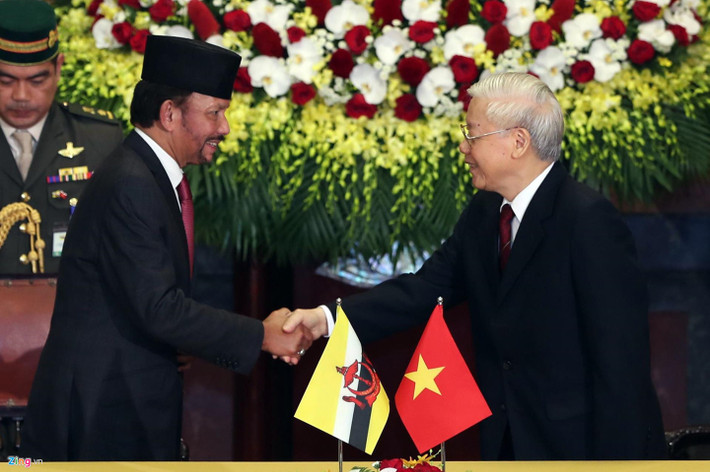 Nhận lời mời của Tổng bí thư, Chủ tịch nước Nguyễn Phú Trọng, Quốc vương Brunei Hassanal Bolkiah bắt đầu thăm cấp nhà nước tới Việt Nam từ ngày 26 - 28/3.