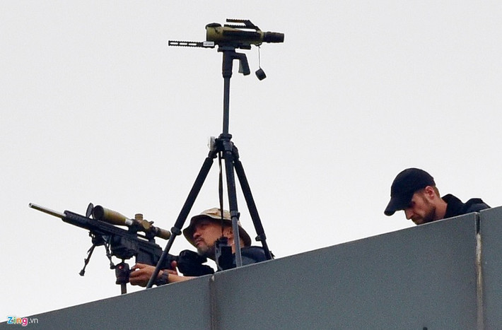 Theo đó Mk 13 Mod 7 là một trong nhiều loại vũ khí được Cơ quan Mật vụ Mỹ (United States Secret Service - USSS) sử dụng để bảo vệ an toàn tuyệt đối cho Tổng thống Mỹ Donald Trump trong chuyến đi đến Hà Nội để dự Hội nghị Thượng đỉnh Mỹ - Triều làn 2 vào cuối tháng 2 vừa qua. Nguồn ảnh: Zing.