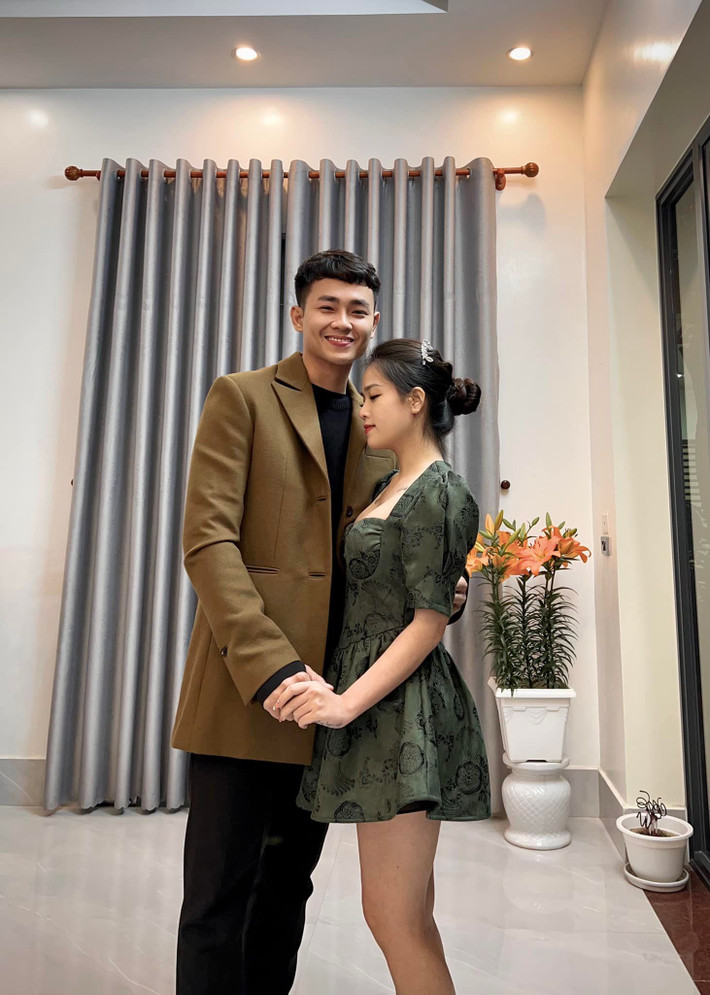 Huyền My hiện làm kinh doanh trong lĩnh vực làm đẹp. Cô là chủ của nhiều cơ sở làm nail từ Bắc vào Trung. Ảnh: FBNV