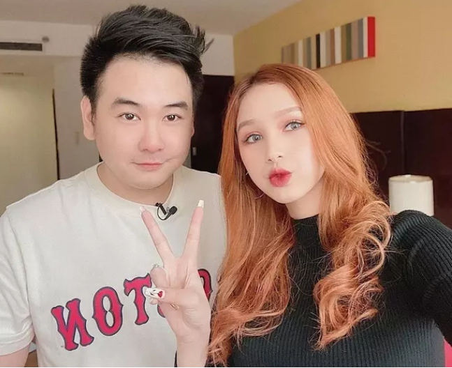 Hot girl Xoài Non - PhạmThu Trang được biết đến là gái xinh Instagram sở hữu lượng người theo dõi khủng. Cô kết hôn với "streamer giàu nhất Việt Nam" Xemesis trước sự ngưỡng mộ của mọi người.