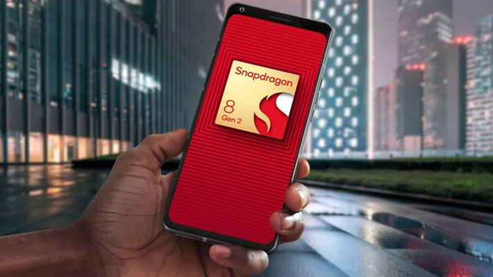 Bảng điểm hiệu năng Geekbench được tung ra gần đây cho thấy, Snapdragon 8 Gen 2 dự kiến sẽ mang lại điểm đơn lõi cao hơn ít nhất 25% và điểm đa lõi cao hơn ít nhất 45% so với chip Exynos 2200 từ Galaxy S22. Một sự vượt trội rõ ràng, trong khi đây còn chưa phải là phiên bản cuối cùng của Snapdragon 8 Gen 2.