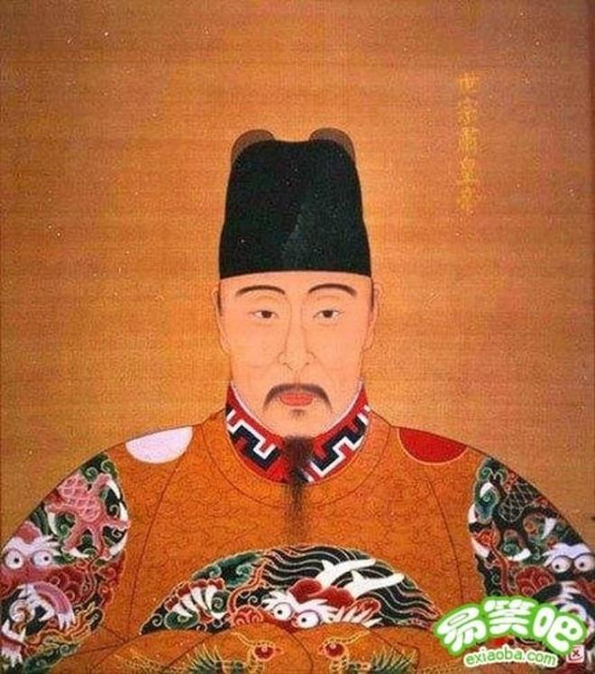 Theo ghi chép trong lịch sử nhà Minh, vị phi tần này là người gốc Triều Tiên được nhà vua nước này tặng cho Chu Đệ. Sinh thời, người phụ nữ này mang nét đẹp thuần khiết, thanh tao, quyến rũ khiến Hoàng đế Chu Đệ yêu ngay từ cái nhìn đầu tiên.