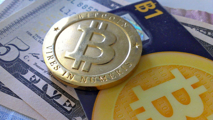 Cho tới năm 2013, sàn Mt.Gox có trụ sở ở Tokyo, Nhật Bản nắm giữ tới 70% các giao dịch bitcoin trên toàn thế giới.