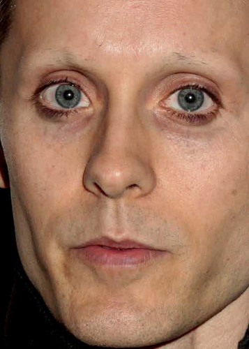 Jared Leto và cặp mắt to tròn đầy ám ảnh. Ảnh: The Richest.