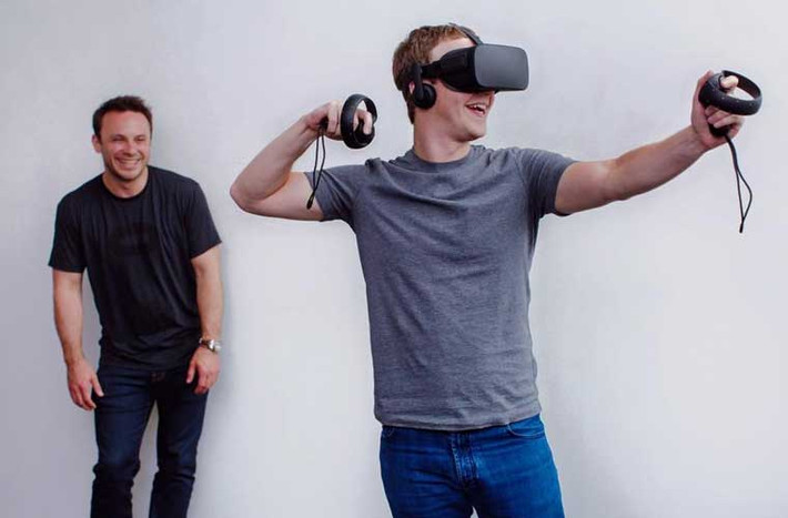 …hay vụ mua công ty Oculus vào tháng 3/2014 với giá 2 tỷ USD…