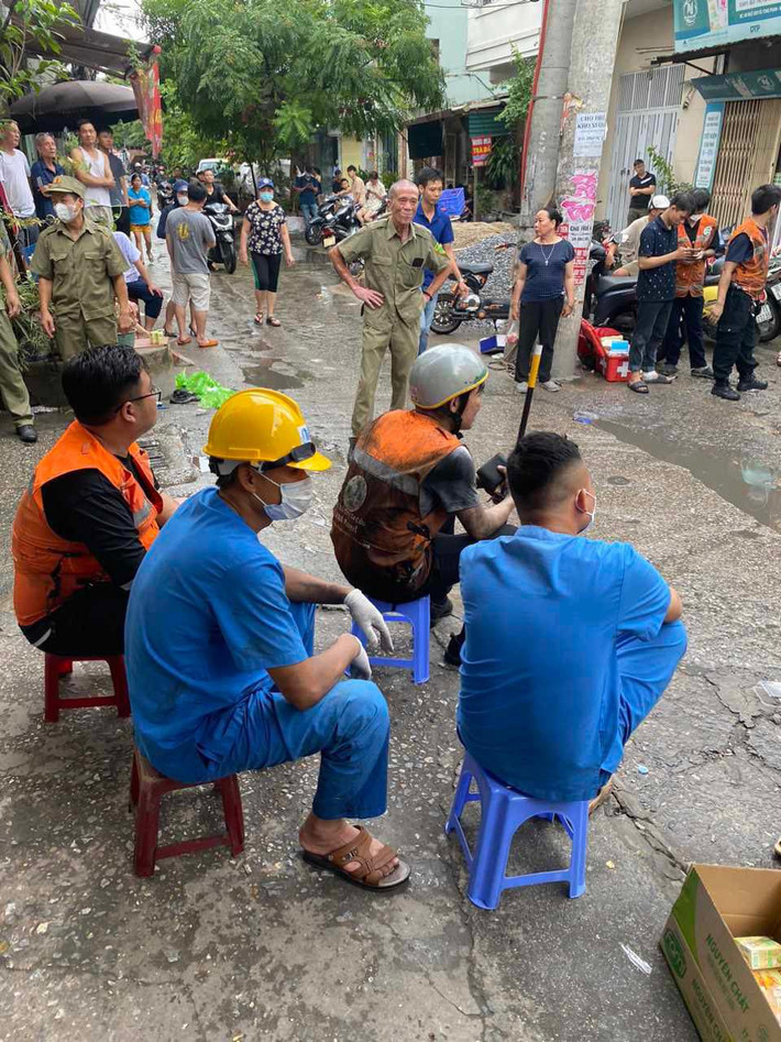 Anh Việt cho biết FAS là từ viết tắt First Aid Support, nghĩa là hỗ trợ sơ cứu ban đầu. Chữ “Angel” giúp mọi người liên tưởng đến thiên thần. Thiên thần để bảo vệ những người không may gặp nạn, nếu không thể bảo vệ thì sẽ bên cạnh đưa tiễn họ.