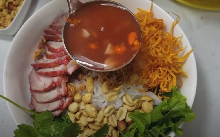 Phở chua được coi là món ăn đặc sản đáng tự hào của người Lạng Sơn, bởi vậy nó là món không thể thiếu trong các dịp đón khách quý tới nhà. Ảnh Internet