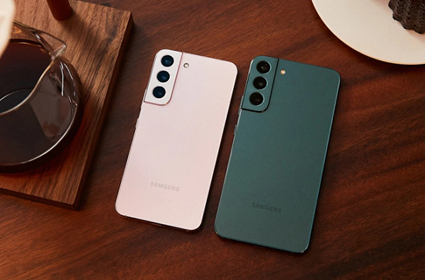 Samsung Galaxy S22 series vừa ra mắt đã vô cùng "hot" vì tất cả đều chứa những nâng cấp được người dùng mong chờ, đặc biệt là với phiên bản Galaxy S22 Ultra.